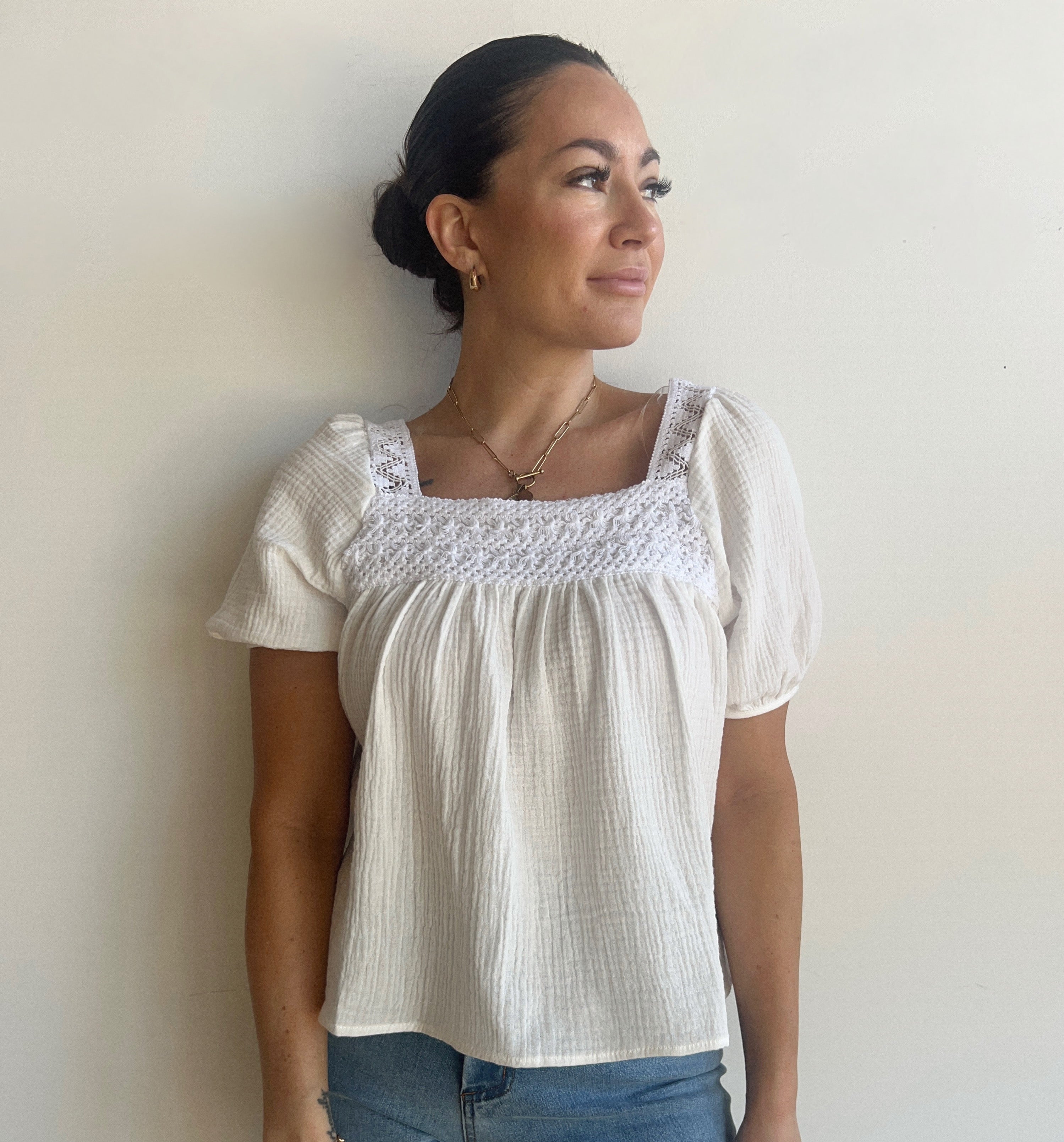 Crochet Puff Sleeve Top